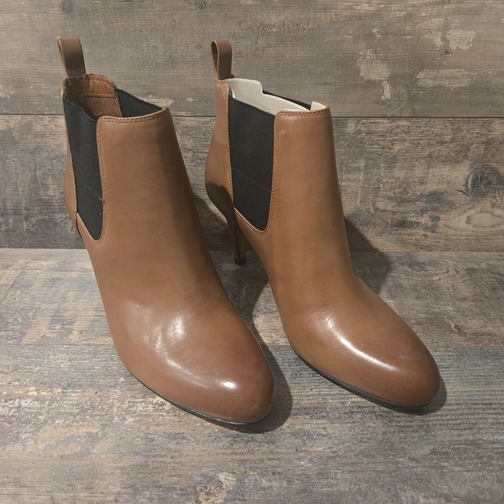 Clarks Carlita Quinn Tan Leather Heeled Ankle Boots Women ● 8 M